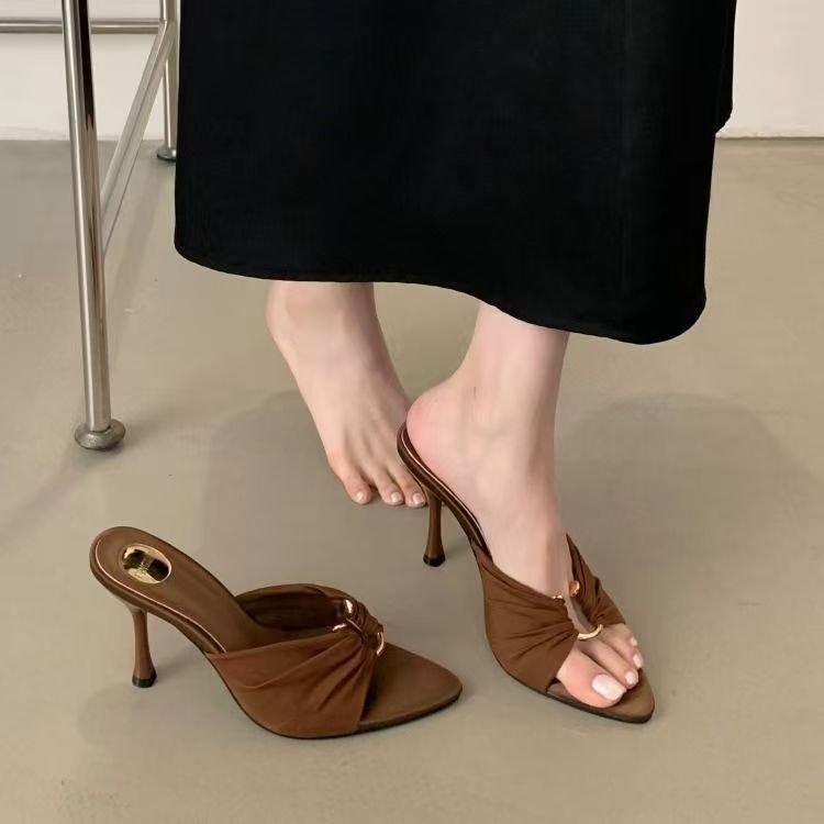 High Heeled Sandals With A Sexy And Pointed Style, Women's Summer Slim Heels, And One-piece Slippers